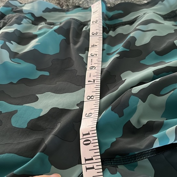 Lululemon Adapted State HR Joggers-Cropped Length - Picture 8 of 10